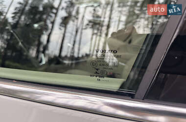 Седан Volvo S60 2013 в 