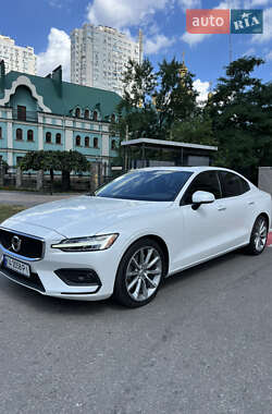 Volvo S60 2020