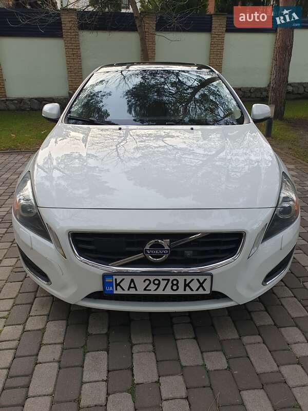 Volvo S60 2011