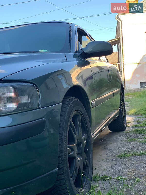 Седан Volvo S60 2001 в Золочеве фото 6 Седан Volvo S60 2001 в Золочеве