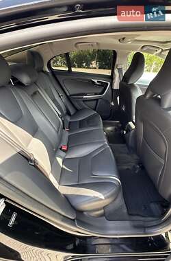 Седан Volvo S60 2014 в 
