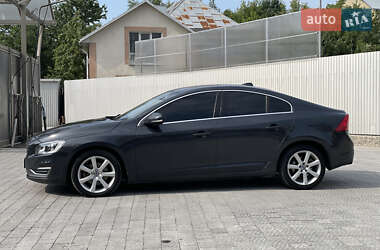 Седан Volvo S60 2016 в 