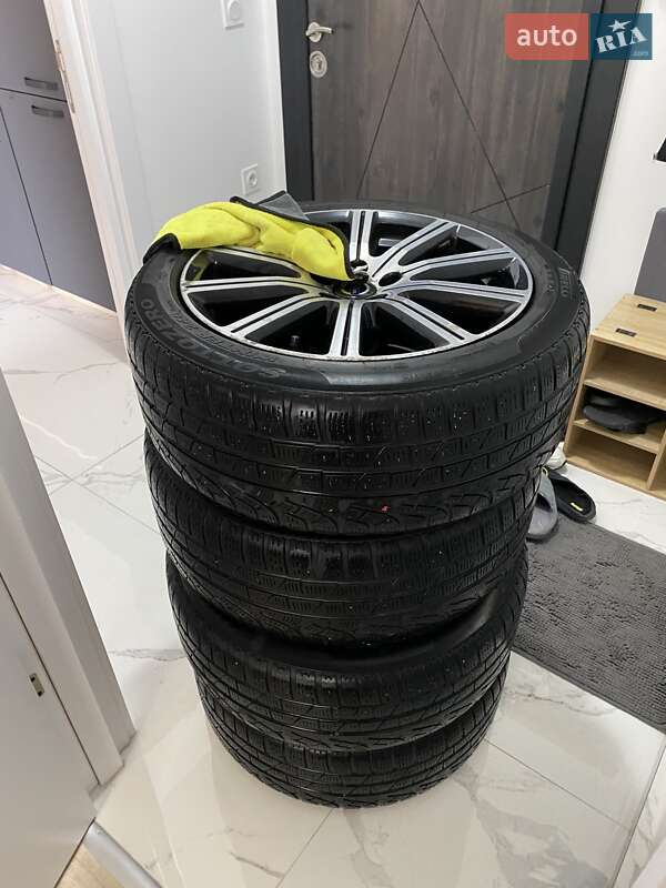 Седан Volvo S60 2015 в Измаиле