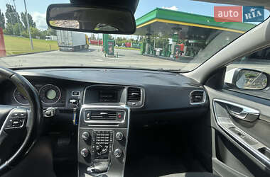 Седан Volvo S60 2011 в 