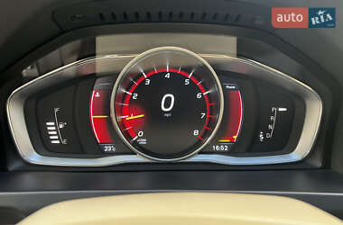 Седан Volvo S60 2014 в 