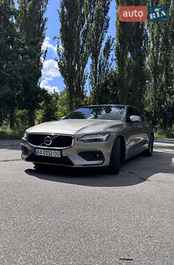 Volvo S60 2020