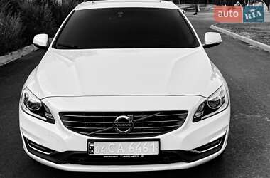 Седан Volvo S60 2017 в Житомире