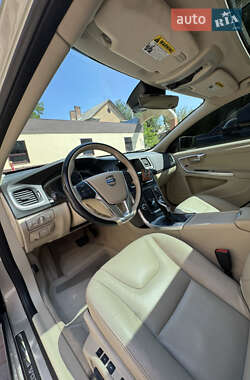 Седан Volvo S60 2014 в 