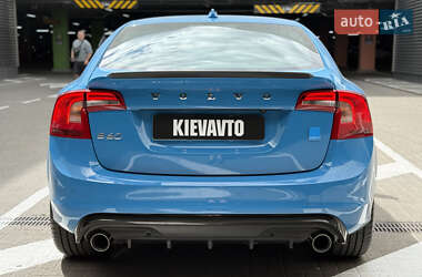 Седан Volvo S60 2017 в 
