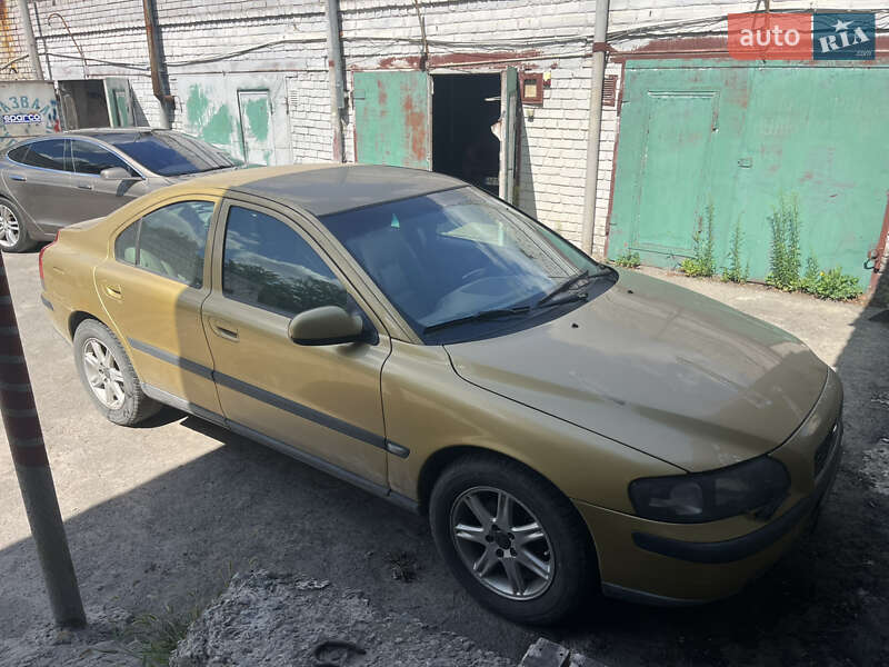 Седан Volvo S60 2001 в Днепре