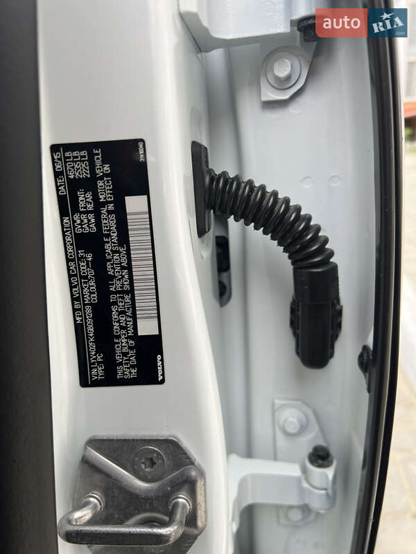 Седан Volvo S60 2015 в Черновцах