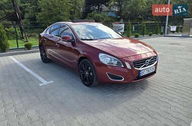Седан Volvo S60 2010 в 