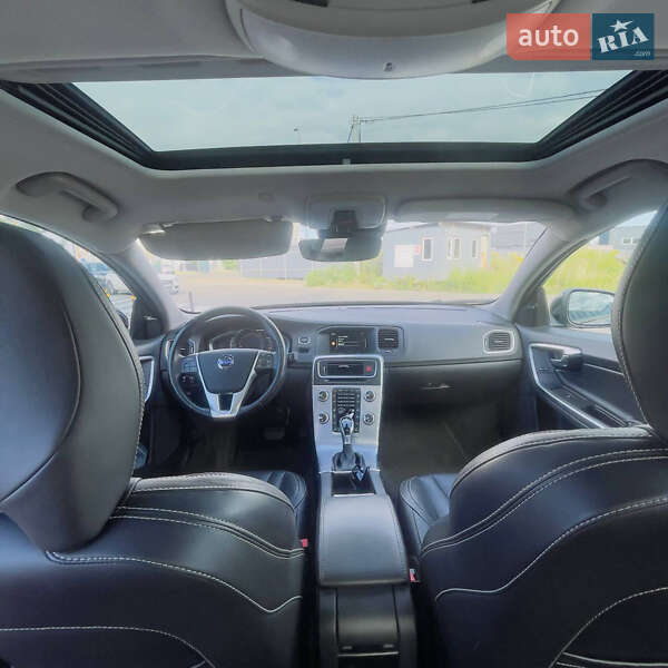 Седан Volvo S60 2017 в Києві