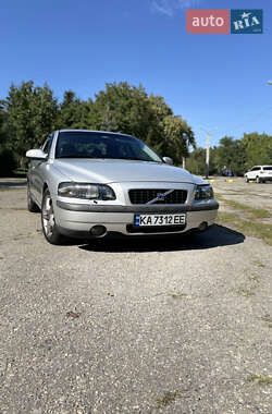 Седан Volvo S60 2000 в 