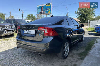Седан Volvo S60 2012 в 