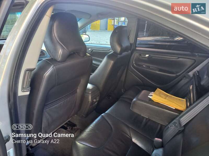 Седан Volvo S60 2002 в Бобровице