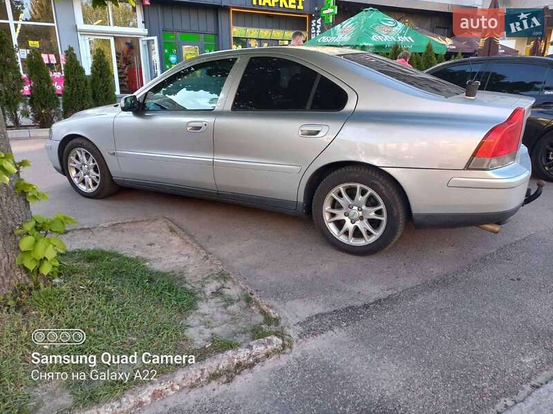 Седан Volvo S60 2002 в Бобровице