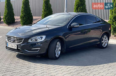 Седан Volvo S60 2016 в Тернополе