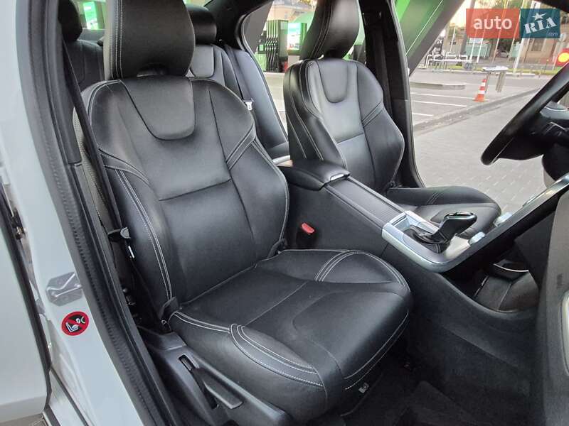 Седан Volvo S60 2017 в Одессе фото 36 Седан Volvo S60 2017 в Одессе