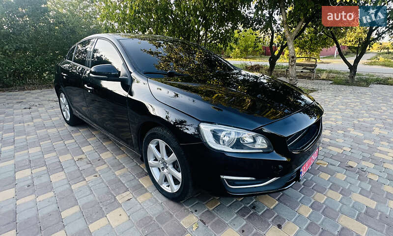 Седан Volvo S60 2016 в Києві