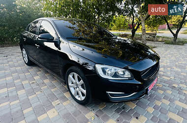 Седан Volvo S60 2016 в 