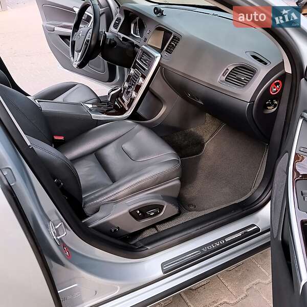 Седан Volvo S60 2017 в Софиевской Борщаговке фото 5 Седан Volvo S60 2017 в Софиевской Борщаговке