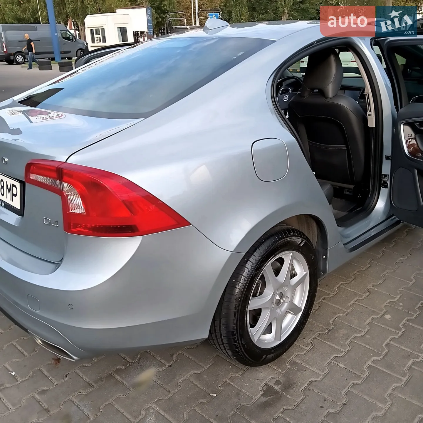 2017 Volvo S60 - мініатюра 8