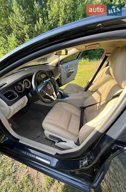 Седан Volvo S60 2012 в 