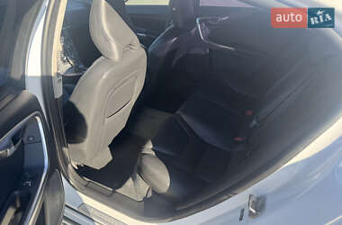 Седан Volvo S60 2016 в 
