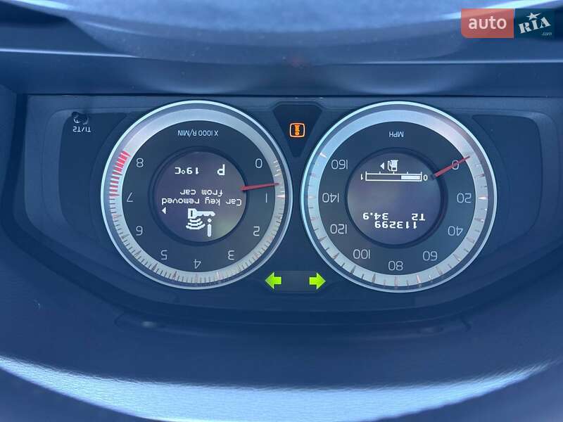 Седан Volvo S60 2013 в Ровно