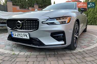 Седан Volvo S60 2024 в Киеве