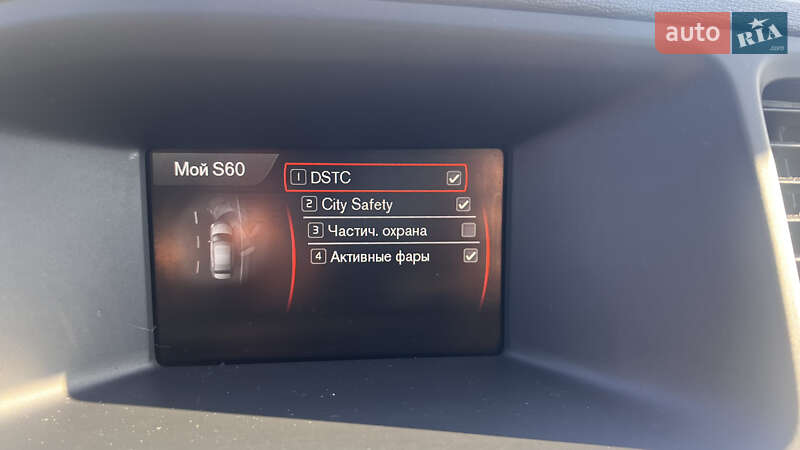 Седан Volvo S60 2011 в Киеве