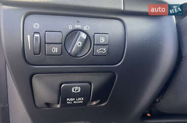 Седан Volvo S60 2011 в 