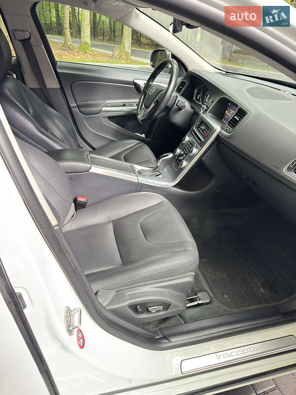 Седан Volvo S60 2017 в Луцке фото 26 Седан Volvo S60 2017 в Луцке