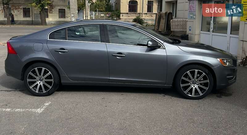 Седан Volvo S60 2016 в Харькове