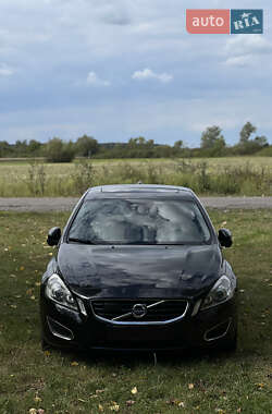 Volvo S60 2011