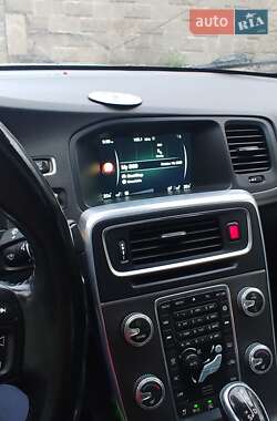 Volvo S60 2015