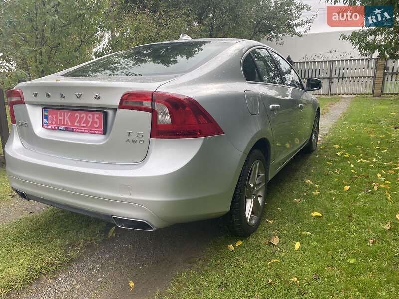 Седан Volvo S60 2013 в Луцке