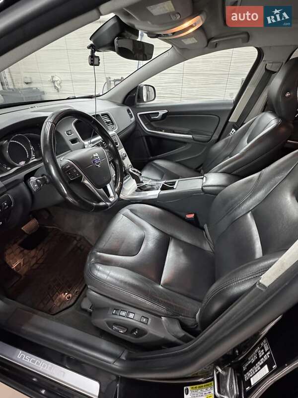 Седан Volvo S60 2017 в Киеве