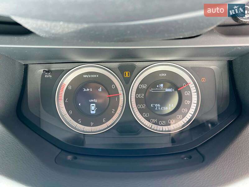 Седан Volvo S60 2012 в Львове