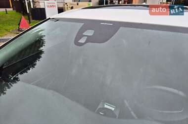 Седан Volvo S60 2012 в 