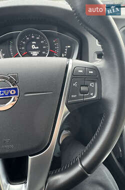 Седан Volvo S60 2016 в 