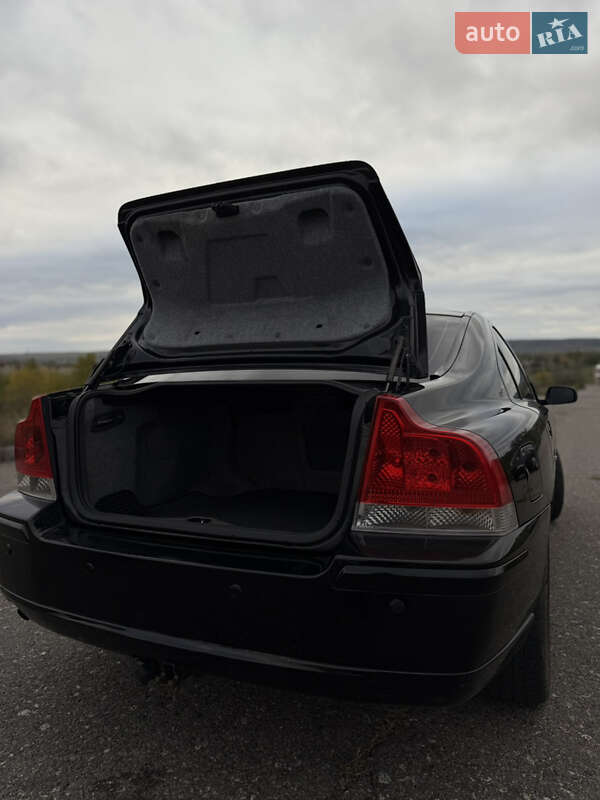 Седан Volvo S60 2005 в Одессе