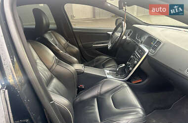Седан Volvo S60 2014 в 