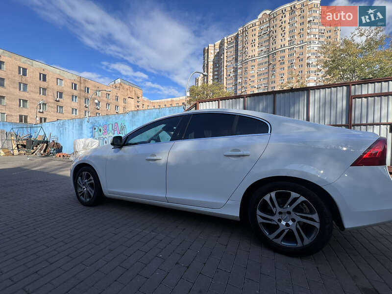 Седан Volvo S60 2013 в Києві фото 24 Седан Volvo S60 2013 в Києві