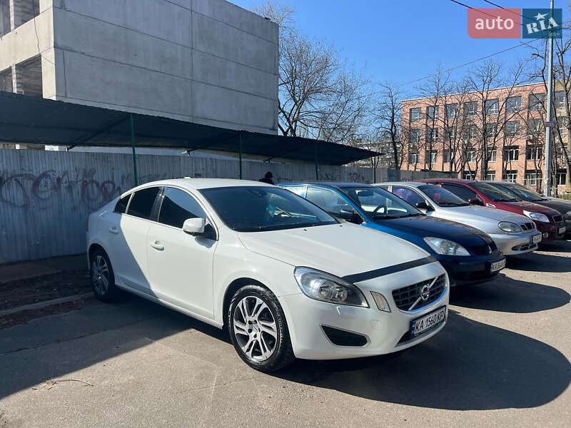 Volvo S60 2013 Volvo S60 2013