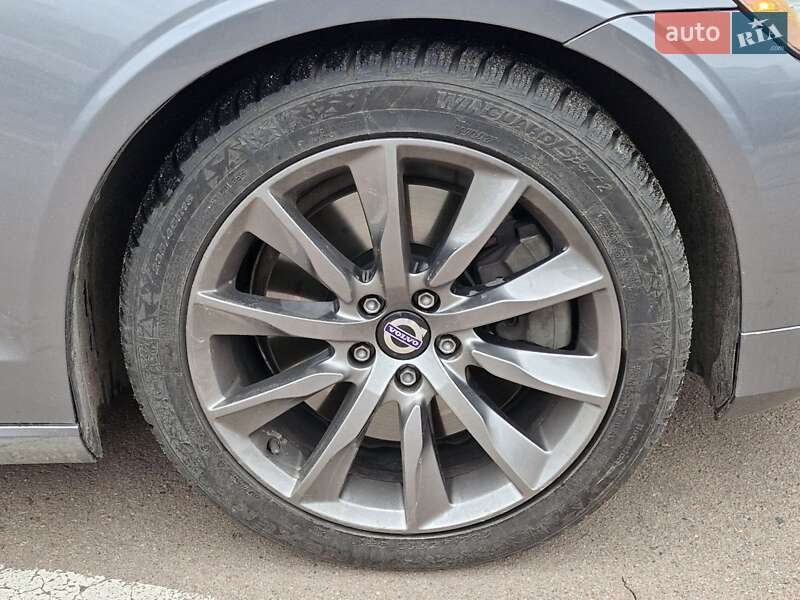 Седан Volvo S60 2018 в Києві фото 17 Седан Volvo S60 2018 в Києві