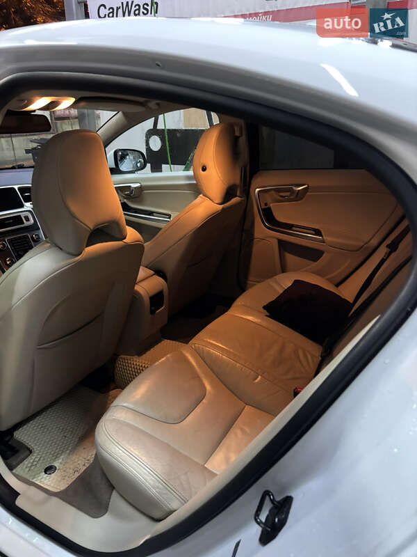 Седан Volvo S60 2012 в Беляевке фото 20 Седан Volvo S60 2012 в Беляевке