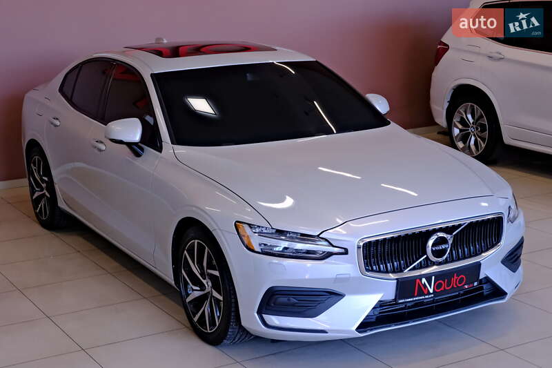 Седан Volvo S60 2018 в Одесі