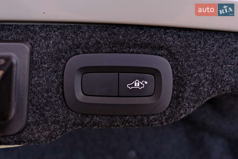 Седан Volvo S60 2018 в Одесі